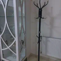 چوب لباسی ایستاده
