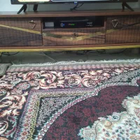 میز زیر تلویزیون