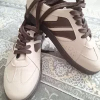 کفش سایز ۴۰