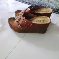 دمپایی  کفشی  چرمی پاشنه اسپورت سایز ۳۸