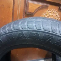 یک جفت لاستیک بارز