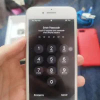 گوشی ایفون۷ کاملا تمیز