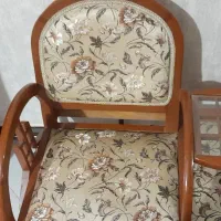 میز تلفن چوبی با میز ناهارخوری چهارنفره سالم