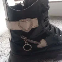 بوت بچه گانه