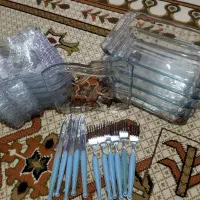 بشقاب وچنگال