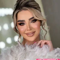 مکاپ و شنیون عروس وهمراه باتخفیف ویژه ۵۰٪مدت محدود