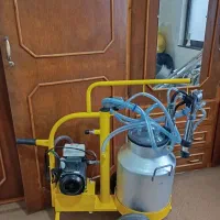 دستگاه شیردوش