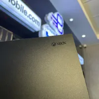 xbox one x همراه با دو دسته و فول بازی|کنسول، بازی ویدئویی و آنلاین|اصفهان, مفتح|دیوار