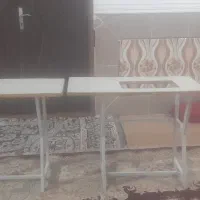 دوعدد میز برای سردوز وچرخ خیاطی