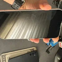 ایفون ۱۳|موبایل|اندیشه, اندیشه فاز ۳|دیوار