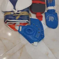 ست کامل هوگو به همراه میت تکواندو