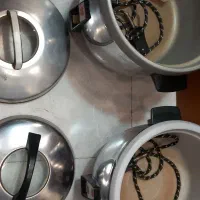 ۲ عدد پلوپز ۱۸ و ۱۲ نفره قدیمی|اجاق گاز و لوازم برقی پختوپز|تهران, بهار|دیوار