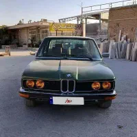 بی ام و 518