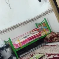 تخت خواب اهنی جنس محکم و قفس بزرگ دست ساز دور تور