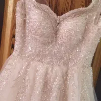 لباس عروس وعقدبا تاج و تور و اکسسوری