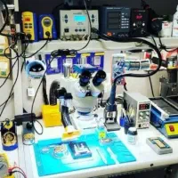 تعمیرات تخصصی موبایل و کامپیوتر