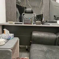 چندنفر خانم آشنا به کامپیوتر(فقط حضوری)نیازمندیم