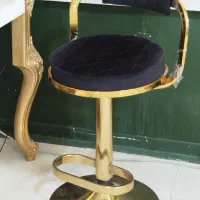 صندلی جک دار و میز ناخن|آرایشگاه و سالن‌های زیبایی|مشهد, دانشجو|دیوار