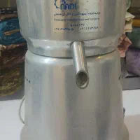 دستگاه اب میوه گیری صنعتی|آبمیوه‌گیر و آب‌مرکبات‌گیر|ماهدشت, |دیوار