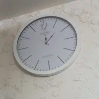 ساعت دیواری