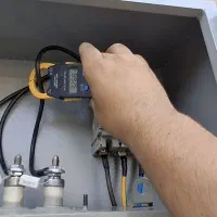 نصب خازن جهت کاهش مبلغ راکتیو قبض برق|خدمات پیشه و مهارت|تهران, کیانشهر|دیوار