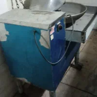 دستگاه سبزی خورد کنی در حد نو