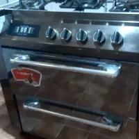 گاز طرح فر ۵ شعله در حد نو