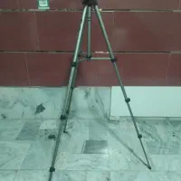 سه پایه دوربین عکاسی