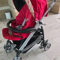 کالسکه کودک بسیار نو و کم کارکرد