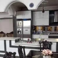 ۸۱ متری خوش نقشه و بازسازی شده