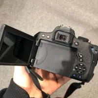 دوربین ۷۵۰ کنون با لنز ۵۵-۱۸ و لنز ۵۰فیکس|دوربین عکاسی و فیلمبرداری|شهریار, شهریار|دیوار