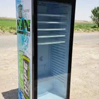 یخچال ایستاده|فروشگاه و مغازه|قم, نوقطار|دیوار