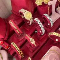 بدلیجات سرویس دستبند گردنبند|بدلیجات|قم, نیروگاه|دیوار