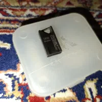 فلش16گیگ
