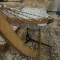 گهواره ننویی|تخت و صندلی بچه|لاهیجان, کوی خزر|دیوار