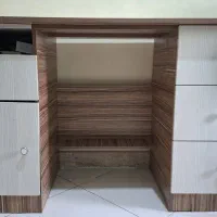 میز کار و میز تحریر