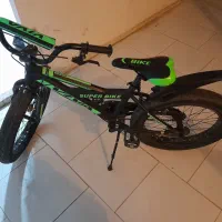 دوچرخه بسیار تمیز مناسب ۸ تا ۱۱سال|دوچرخه، اسکیت، اسکوتر|اصفهان, کوی ولی عصر|دیوار