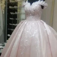 اجاره و فروش  لباس رنگی در رنگهای به روز