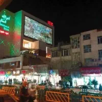 زیباترین-آکواریوم-هفت-حوض-14-متر-ویترین