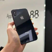 آیفون x