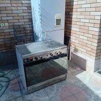 یک یخچال یگاز