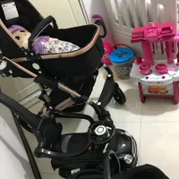 فروش کالسکه و کریر ست کاملا سالم و نو تمیز
