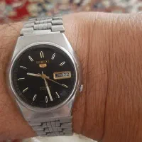 ساعت سیکوپنج صفحه مشکی