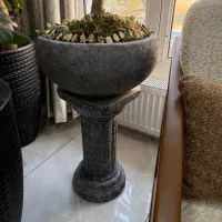 گلدان پایه دار|گل و گیاه طبیعی|تهران, سازمان برنامه جنوبی|دیوار