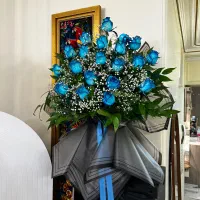 باکس گل مدل دسته گل رز ابی