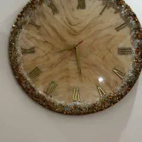 ساعت دیواری چوب و رزین - خاص، لوکس و چشم‌نواز