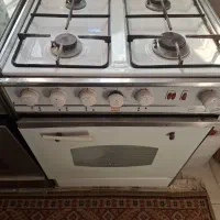 گاز چهار شعله فر دار آلیش گاز(کاملا سالم)