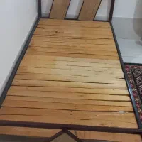 تخت یک نفره