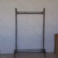 یک عدارتابلوفرش آهنی