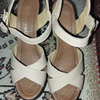 کفش و صندل در حد نو هستن|کیف، کفش، کمربند|اصفهان, قهجاورستان|دیوار